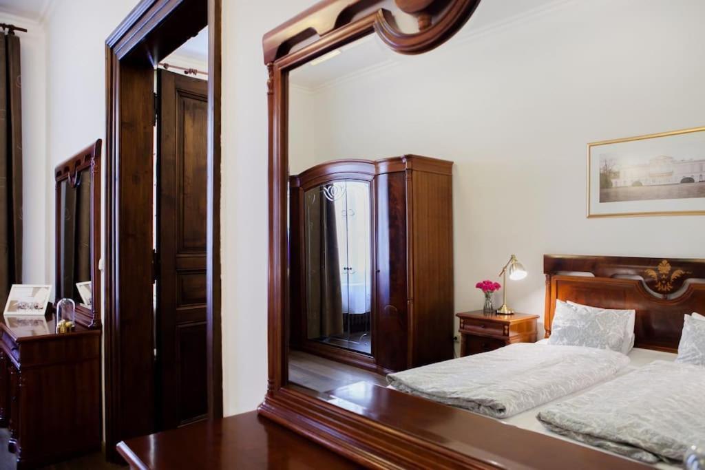 Rhythm And Style In Prague City Center Andel Apartment Ngoại thất bức ảnh