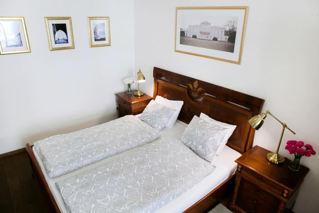 Rhythm And Style In Prague City Center Andel Apartment Ngoại thất bức ảnh